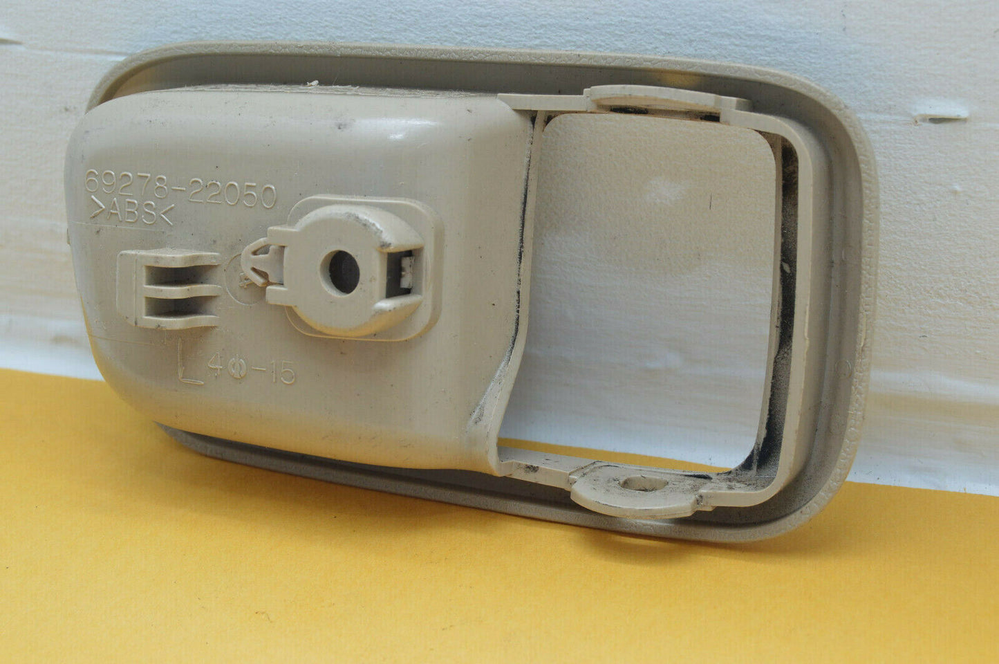 01-05 Lexus Is300 Front Lh Inside Door Handle Bezel 69278-22050-A1 Oem Used