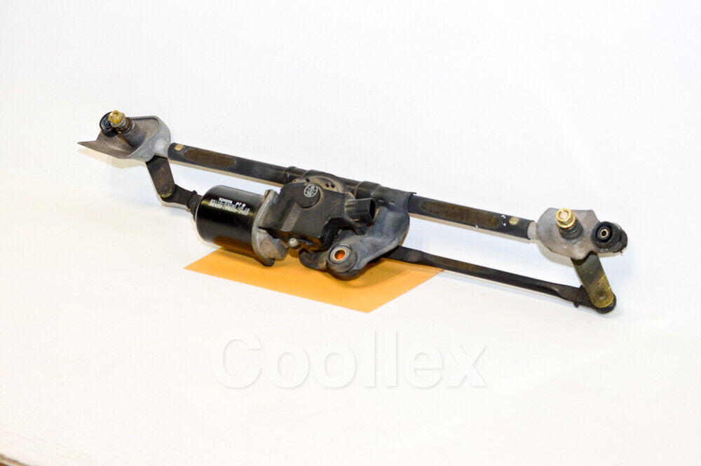 01-05 Lexus Is300 Windshield Wiper Link Assy w/Motor 85150-53030 Oem