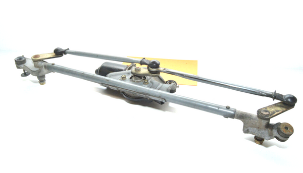 01-05 Lexus Is300 Windshield Wiper Transmission Link w/Motor 85150-53030 Oem Used