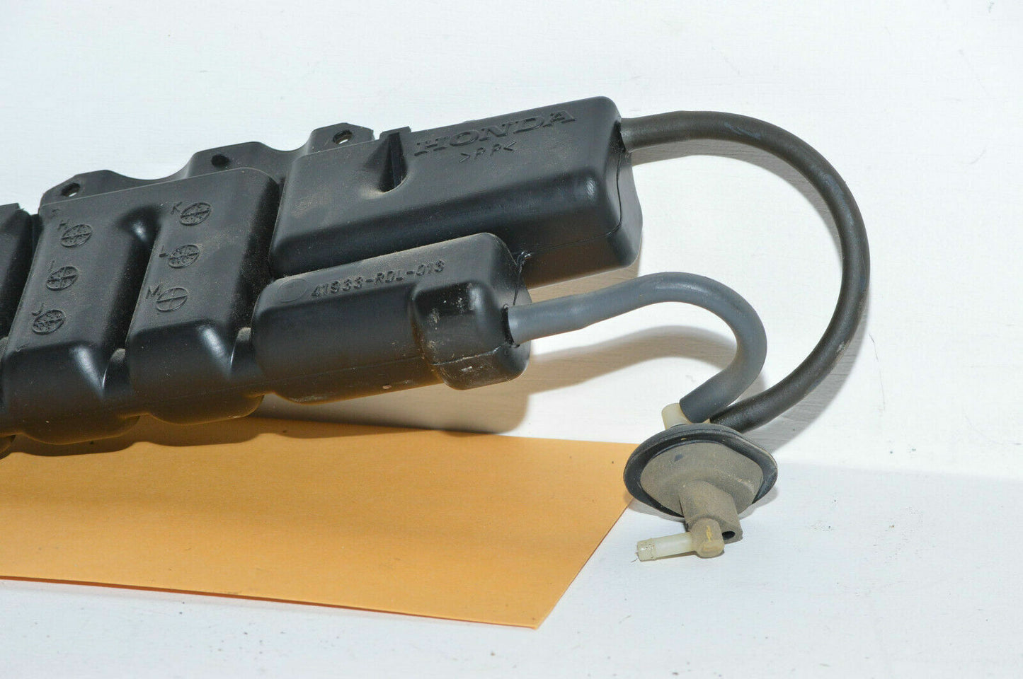 04-13 Acura MDX Breather Box 41933-RDL-013 Oem