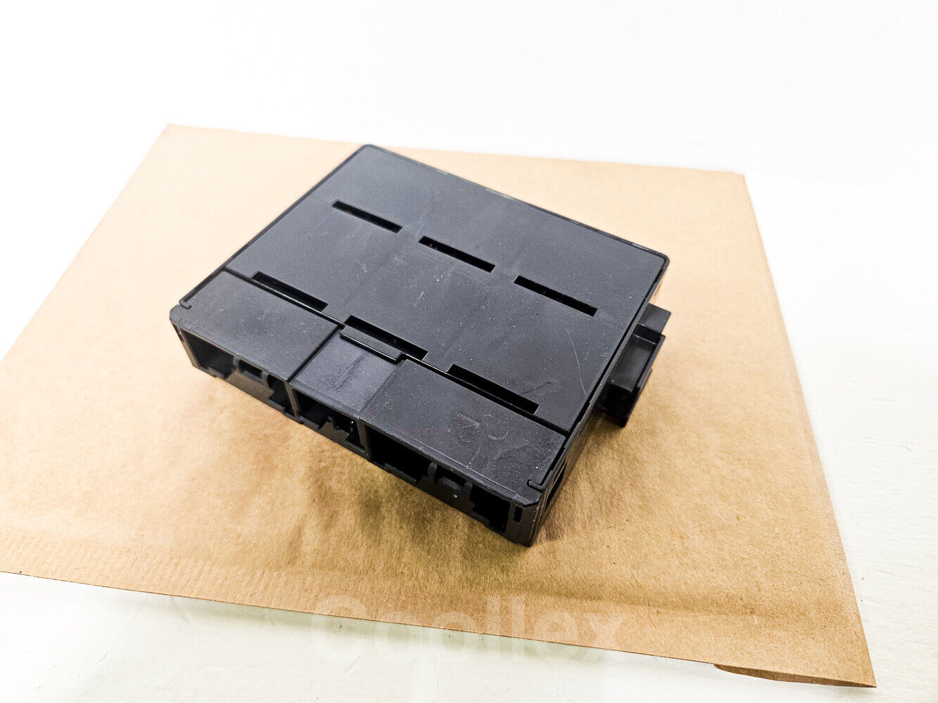 06-11 Lexus Is250 Is350 Fuse Relay Multiplex Control Module 89211-53010 Oem Used