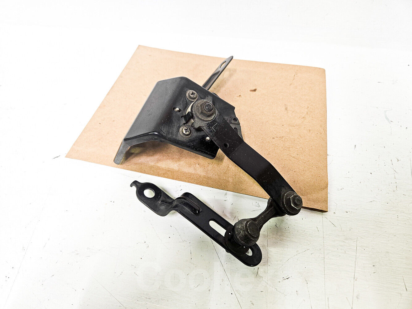 06-2015 Lexus IS250 Is350 Rear Lh Height Level Sensor 89408-30130 Oem Used