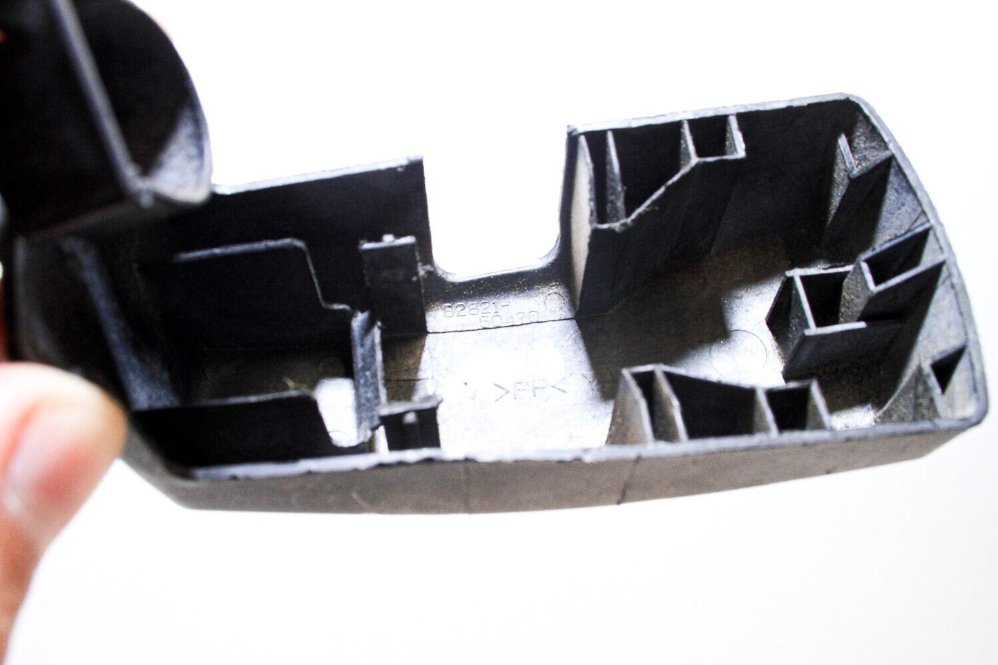 06-13 Lexus Is250 Is350 Battery Terminal Covers 82821-50450 82821-50470 Oem