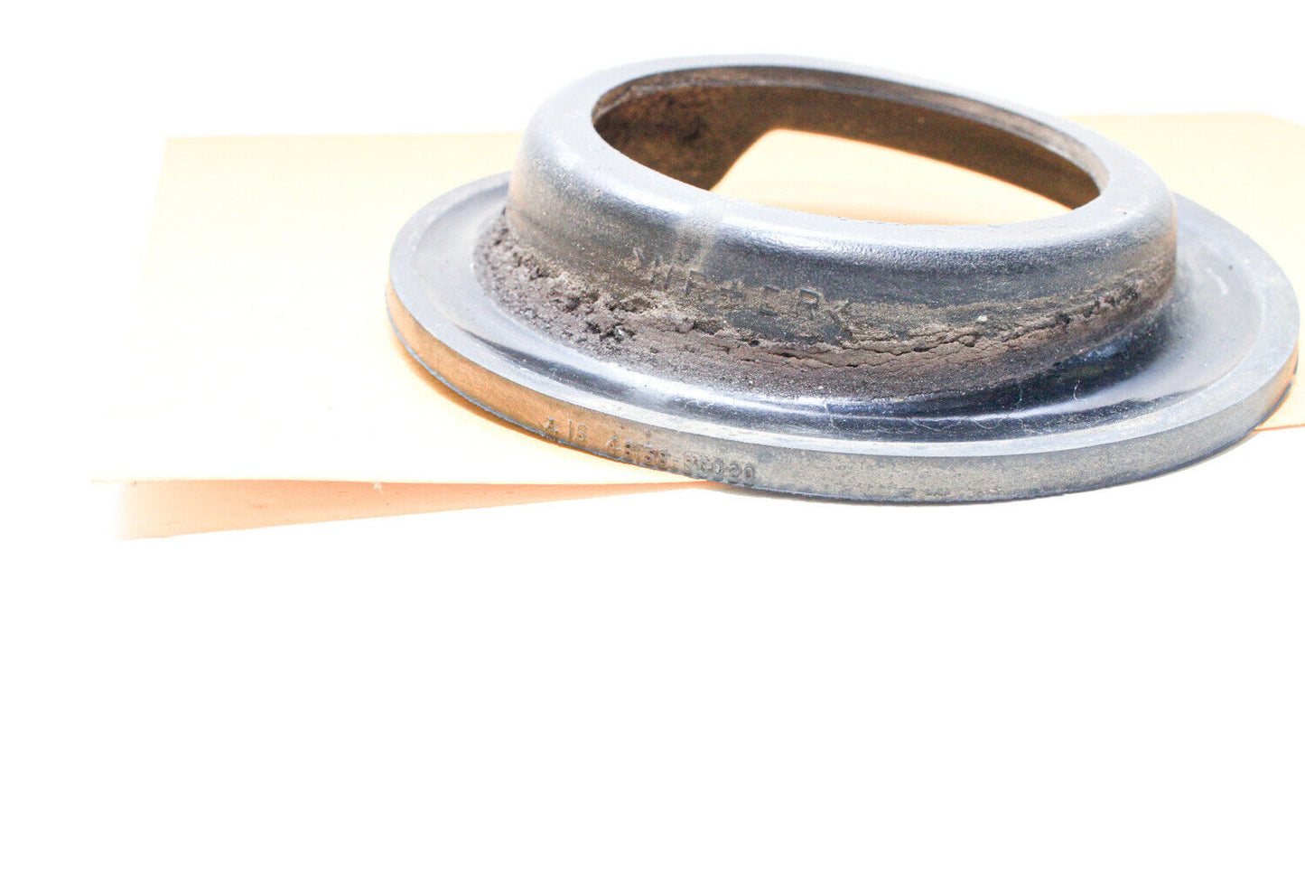 06-13 Lexus Is250 Is350 Front Coil Spring Insulator 48158-30020 Oem Used