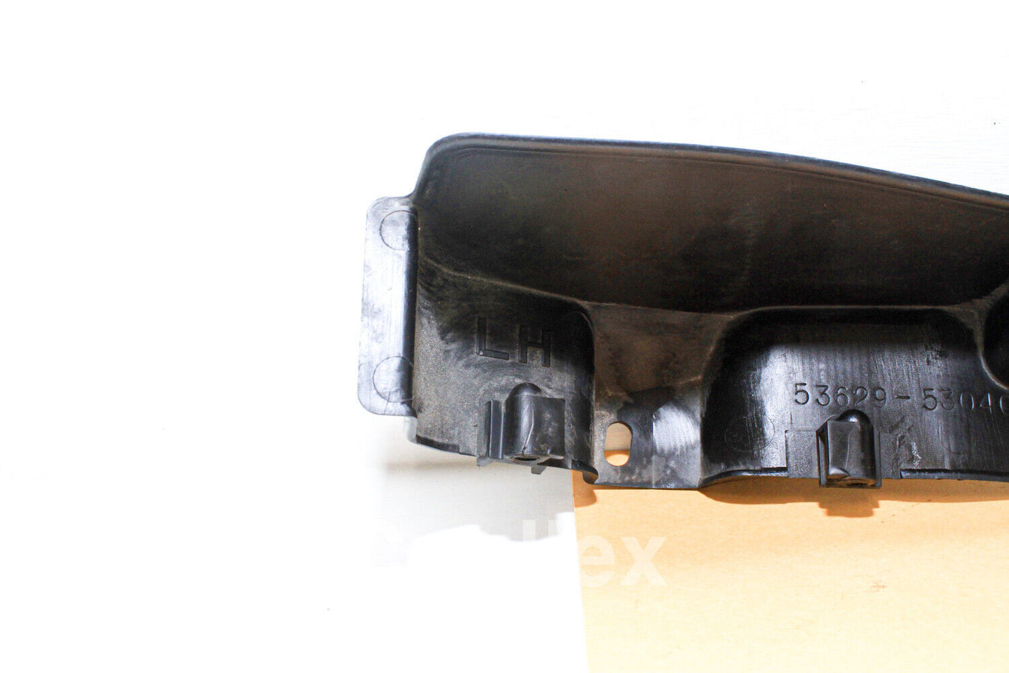 06-13 Lexus Is250 Is350 Left Hood Lock Cover 53629-53040 Oem Used