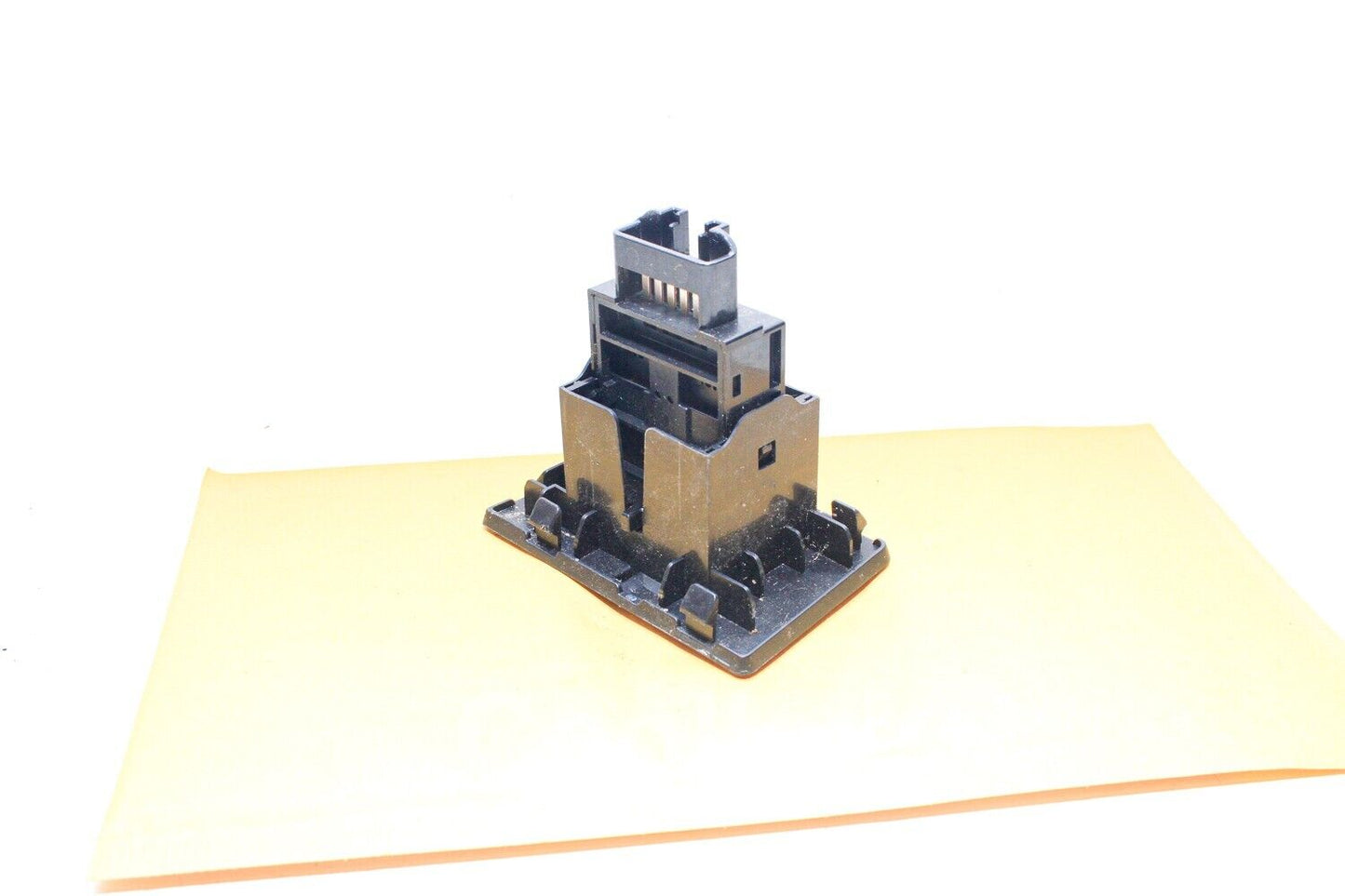 06-13 Lexus Is250 Is350 Trunk Lid Release Switch, Tank Switch 84840-33080 Oem Used