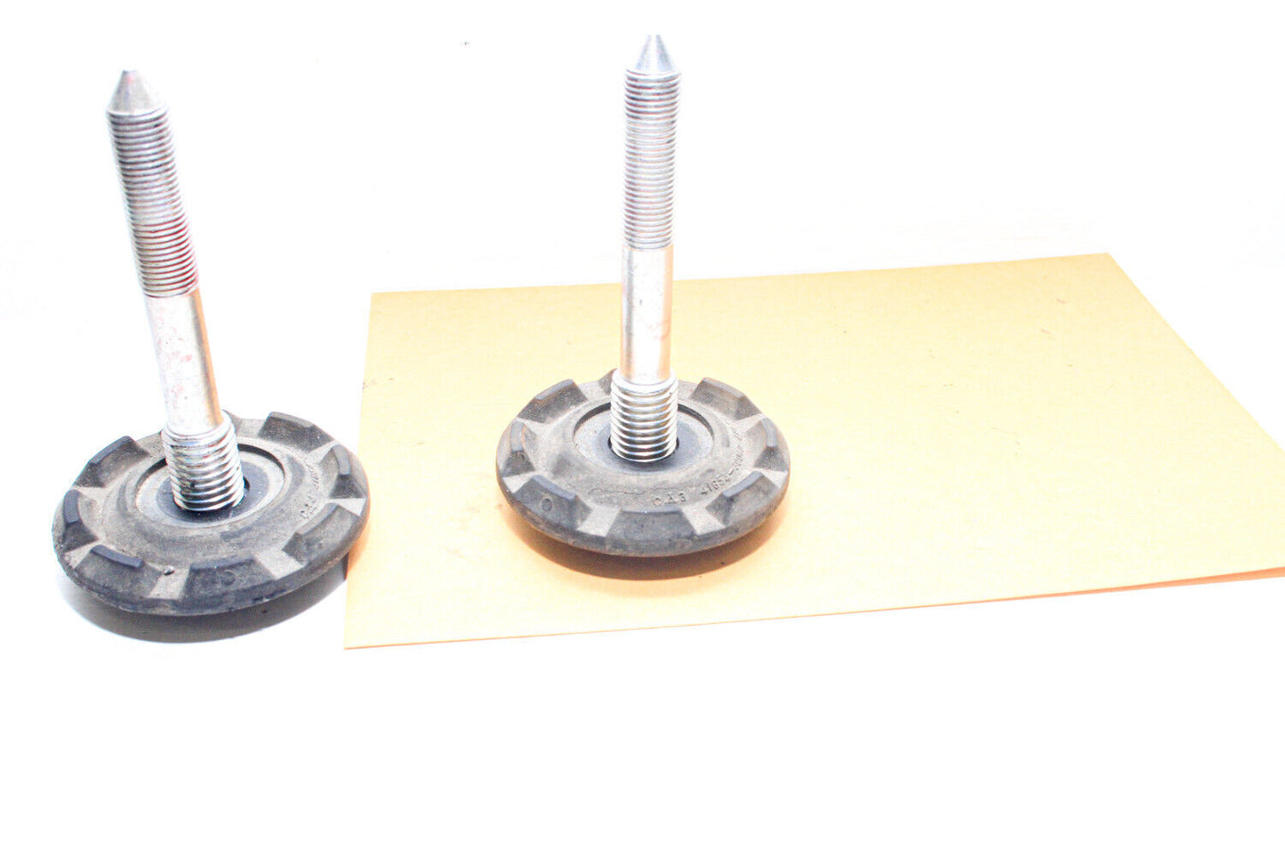 06-13 Lexus Is250 Rear Differential Stoppers W/ Bolt 41654-30040 90109-12081 Oem