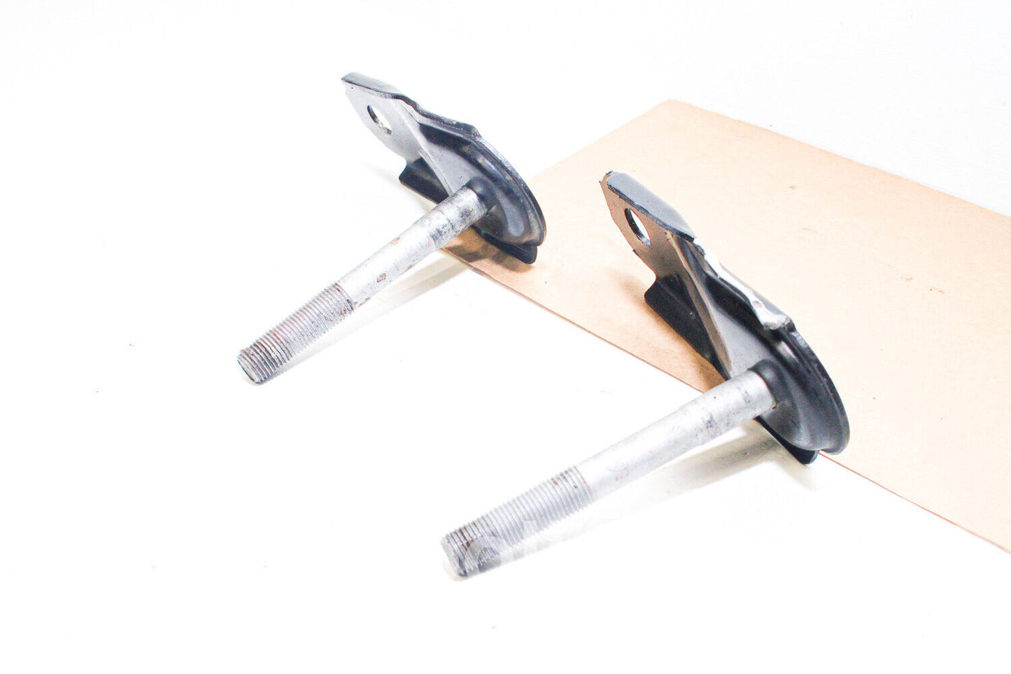 06-13 Lexus Is250 Steering Rack Mount Plates For 44200-53130 90105-14163 Oem Used