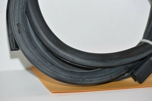 06-13 Lexus Is250 Weatherstrip, Rear Door Opening Trim, LH 62332-53050 Oem Used