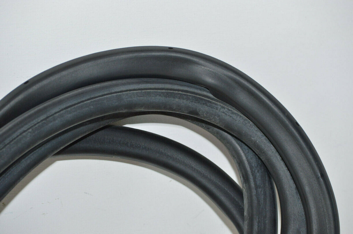 06-13 Lexus Is250 Weatherstrip, Rear Door Opening Trim, LH 62332-53050 Oem Used