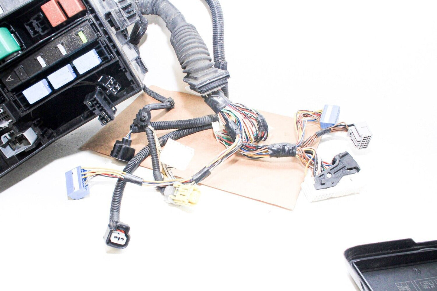 06-15 Lexus Is250 Awd Fuse Relay Block w/Cover 82662-53220 82660-30A00 Oem