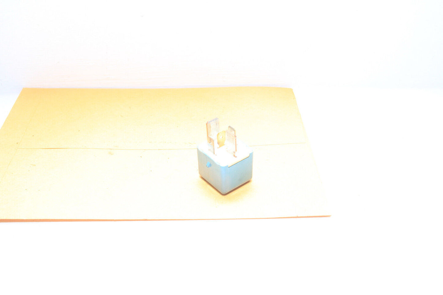 06-2025 Lexus Defogger Blower Relay 90080-87025 90987-04010 Oem Used