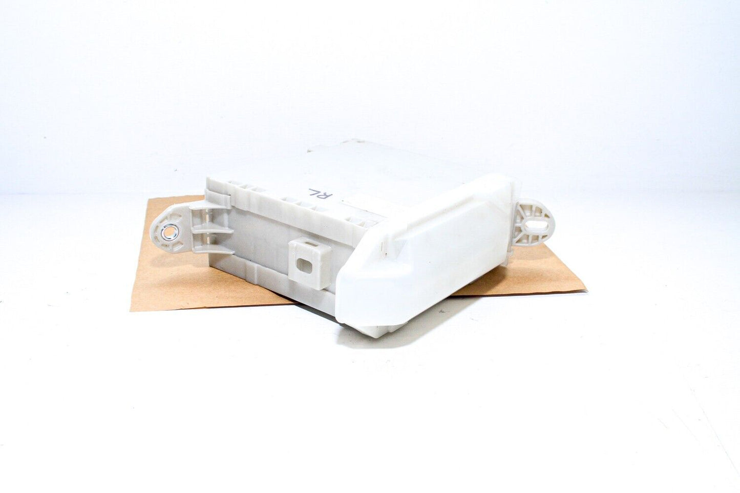 07-09 Lexus Ls460 Rear Lh Luggage Room Junction Fuse Box 82670-50120 Oem