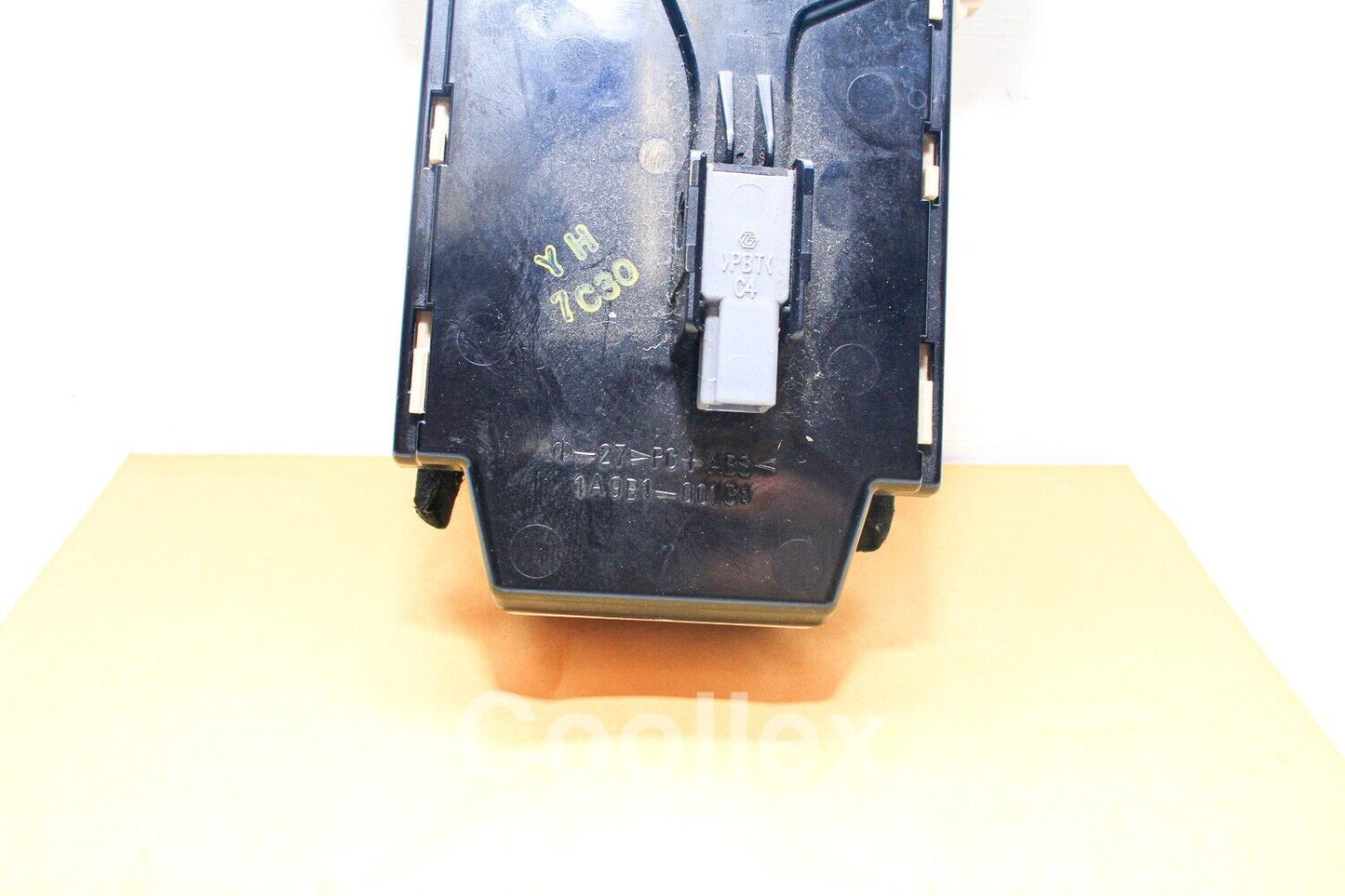 07-10 Lexus Ls460 Coin Box 55450-50080-A0 Oem