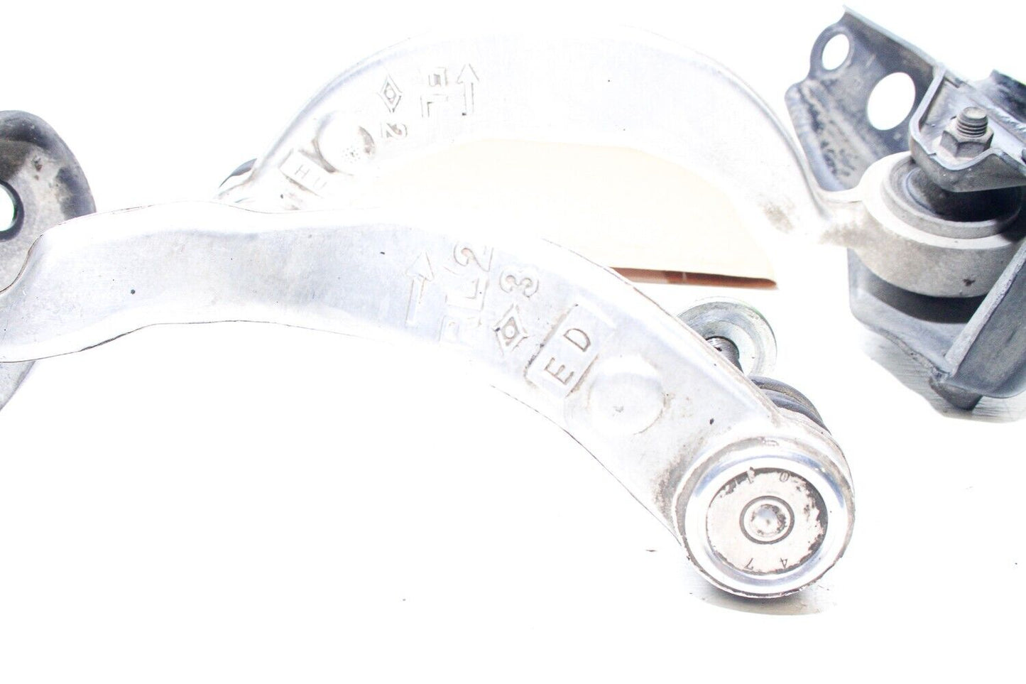 07-11 Lexus Ls460 Front Lh Rh Upper Suspension Arms w/Plates 48610-59135 Oem Used