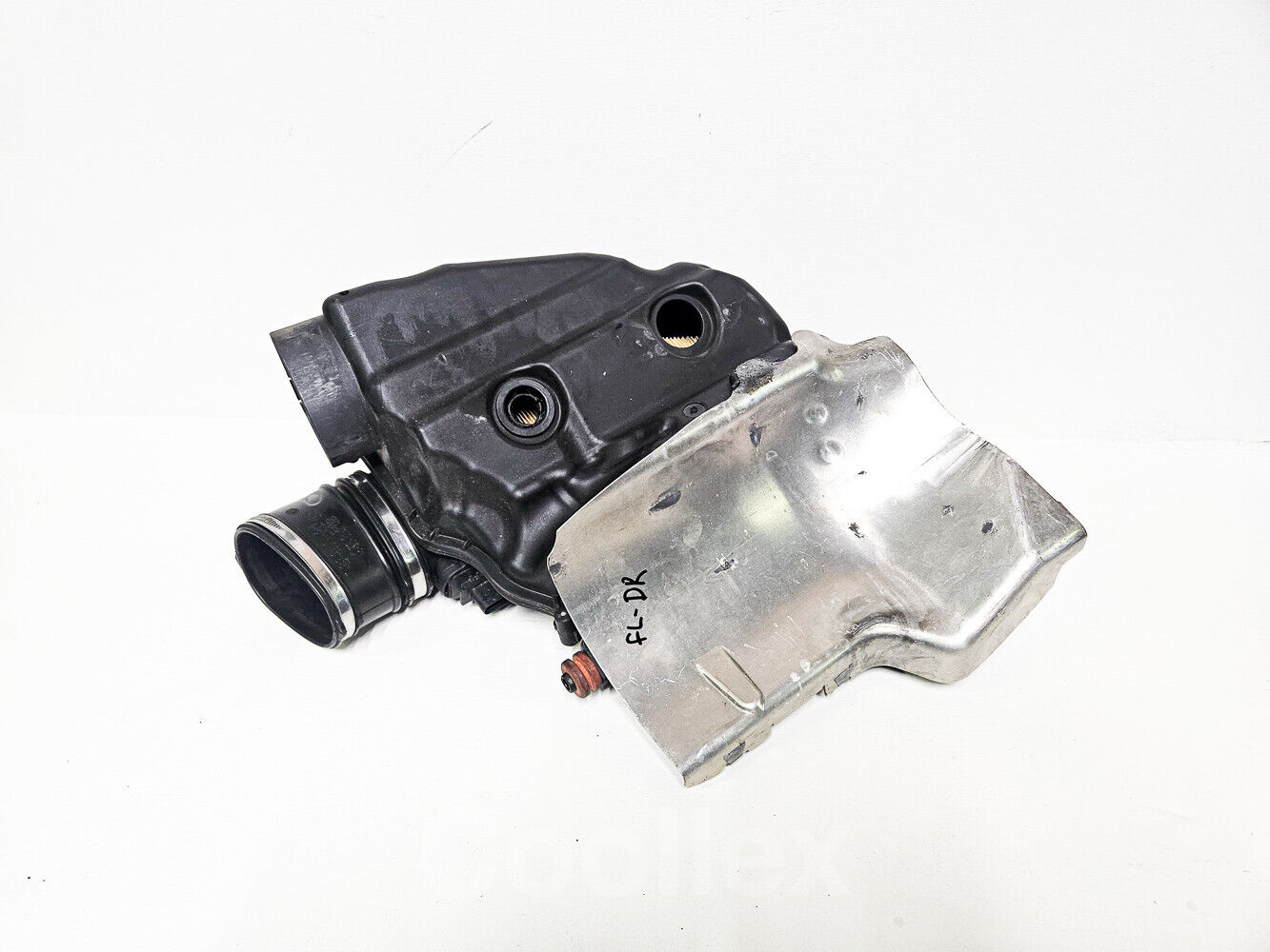 11-13 Bmw 550i F10 Left Intake Air Cleaner 4.4 13-71-7-577-467 Oem Used