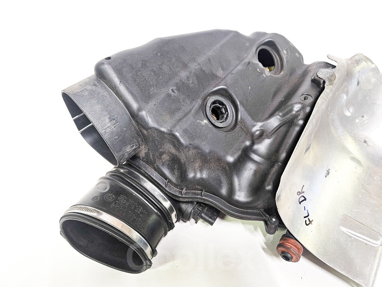 11-13 Bmw 550i F10 Left Intake Air Cleaner 4.4 13-71-7-577-467 Oem Used