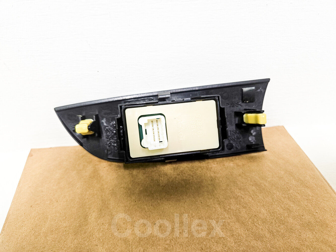 11-13 Lexus Is250 Rear Rh Window Switch 84810-33110, 74271-53350 Oem Used