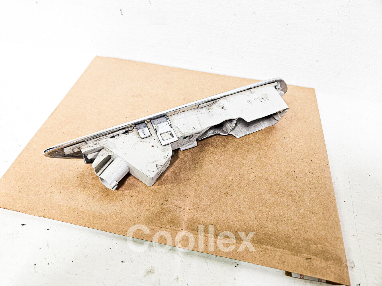 11-13 Bmw 550i F10 Front Right Fender Light Repeater 63-13-7-154-170 Oem Used