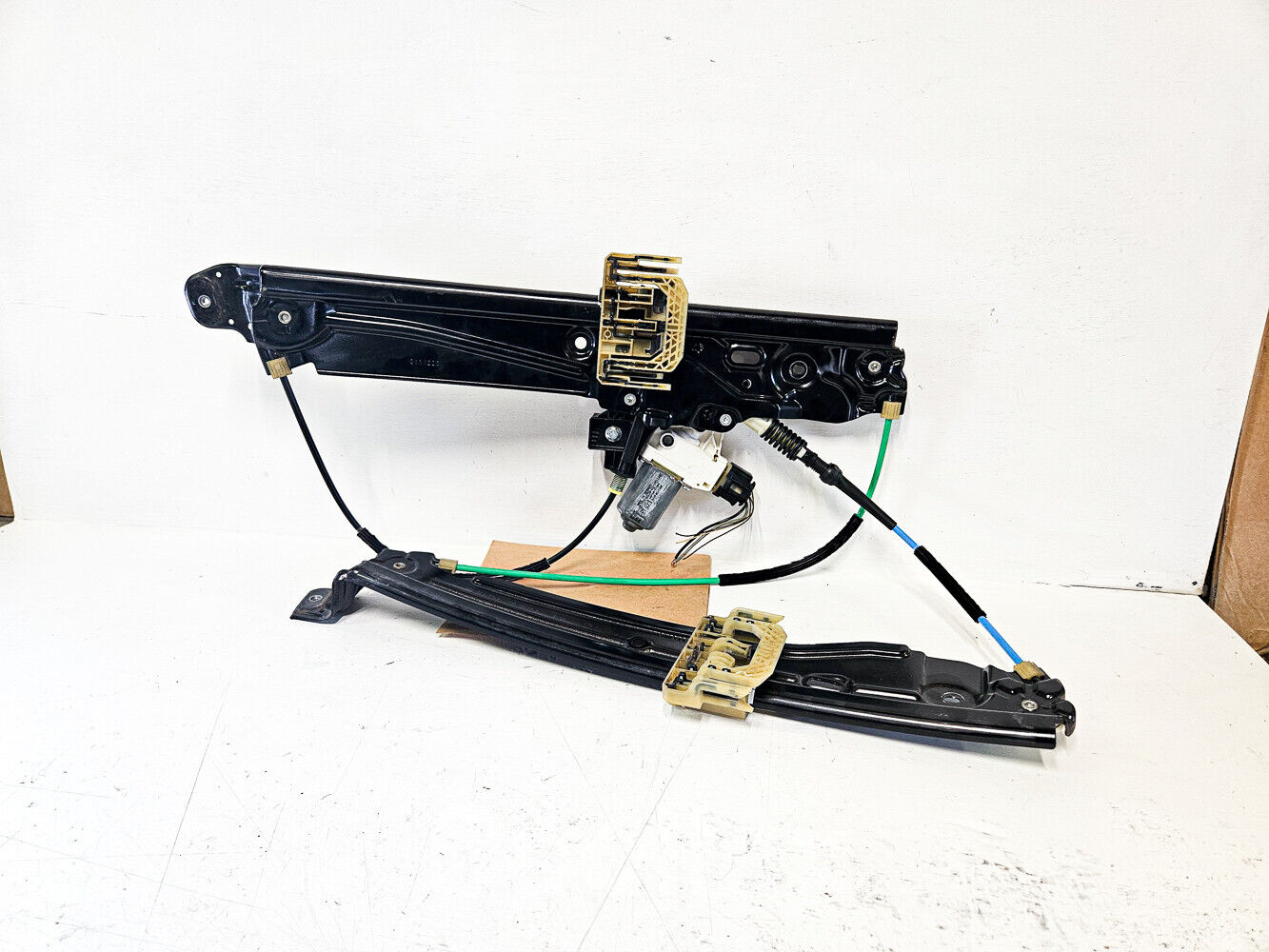 11-16 Bmw 550i F10 Front Right Window Regulator w/Motor 51-33-7-182-132 Oem