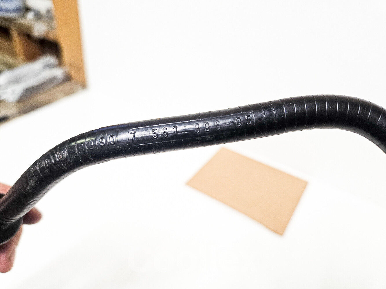 11-16 Bmw 550i F10 Fuel Tank Breather Line 135040 13-90-7-567-396 Oem Used