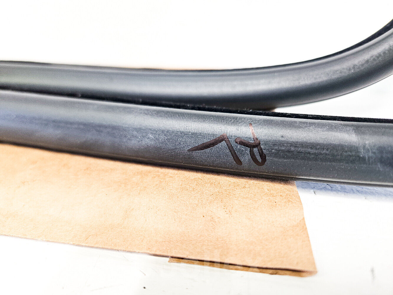 11-16 Bmw 550i F10 Rear Left Door Weather-Strip 51-72-7-278-504 Oem