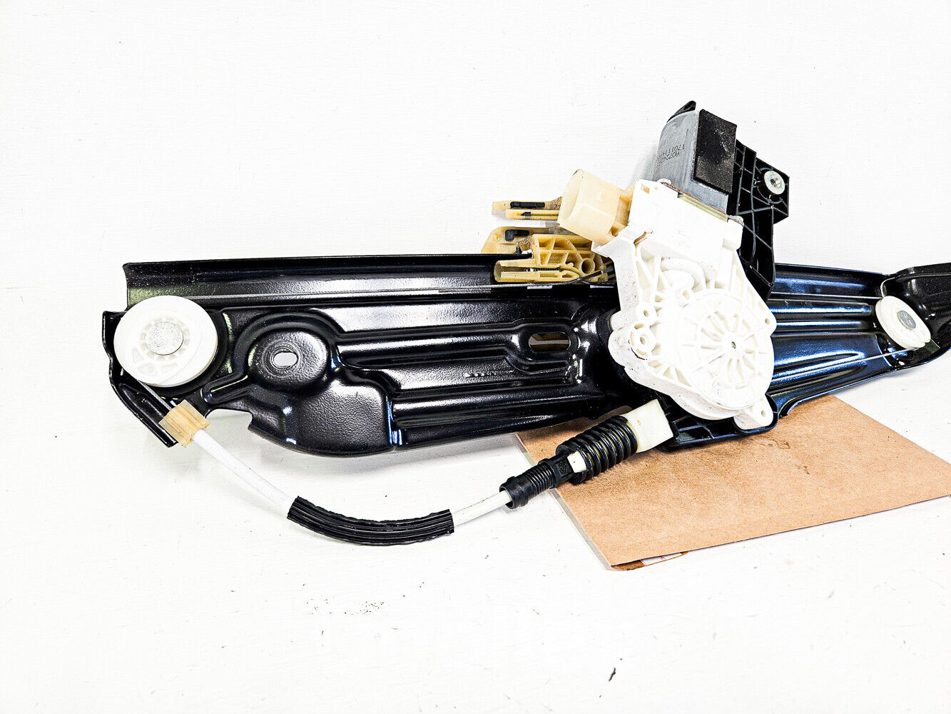 11-16 Bmw 550i F10 Rear Lh Window Regulator w/Motor 51-35-7-182-613 Oem Used