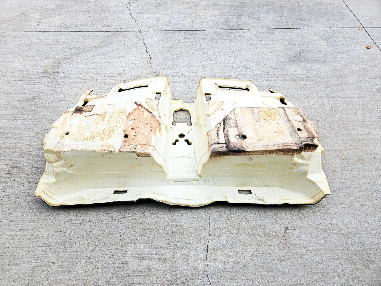 11-19 Bmw 550i F10 Carpet Rear Black 51-47-7-224-531 Oem