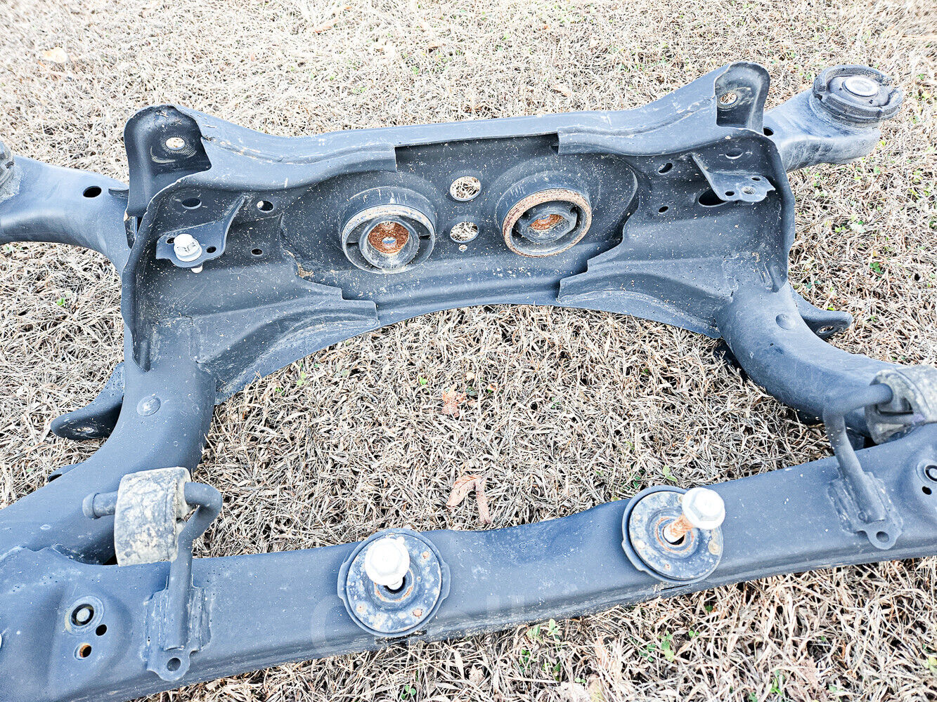 14-15 Lexus Is250 RWD Rear Subframe 51206-30131 Oem Used