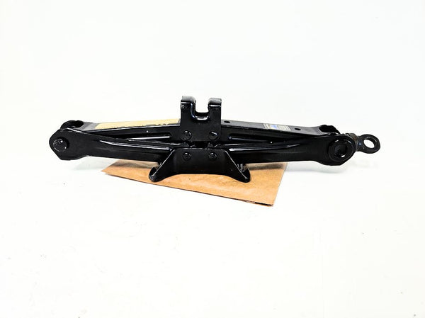 06-17 Lexus Is250 Is350 Floor Jack 09111-76011 Oem Used