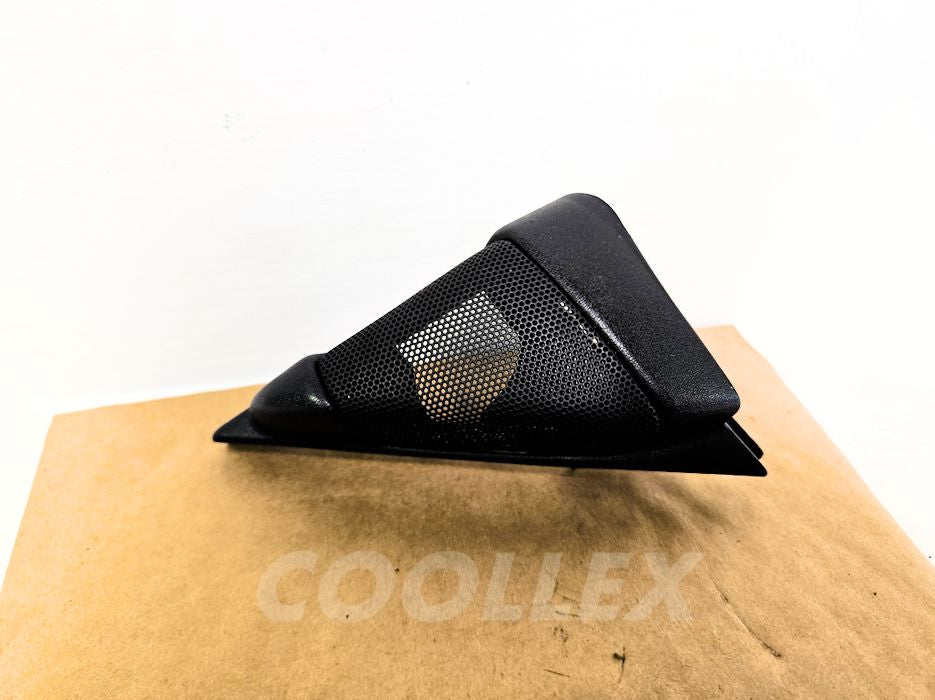 01-05 Lexus Is300 Front Right Speaker Cover 67491-53020-C0 Oem Used