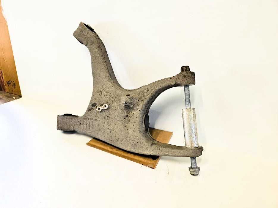 12-17 Audi rs7, a6 Rear Right Lower Control Arm 8R0-505-312-F Oem Used