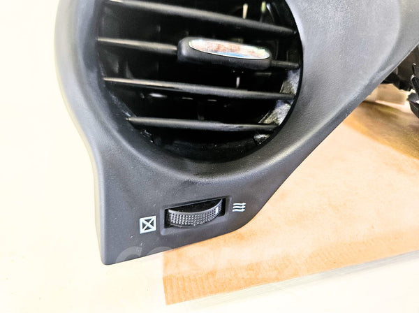 06-13 Lexus Is250 Is350 Dash Air Vent Pair 55660-53041 55650-53041 Black Oem Used