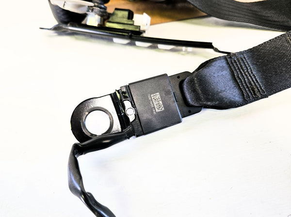 06-13 Lexus Is250 Is350 Passenger Seat Belt Black Front Rh 73210-53230-B0 Oem Used