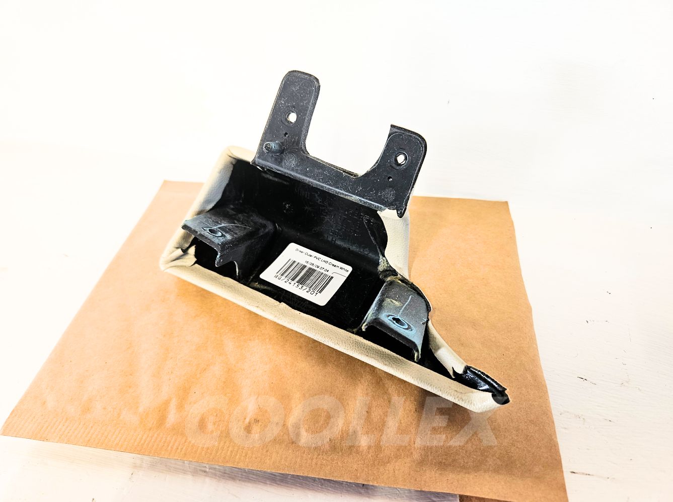 07-14 Mini Cooper Clubman Dashboard Knee Bolster Left Cream White 51-45-2-752-858 Oem Used