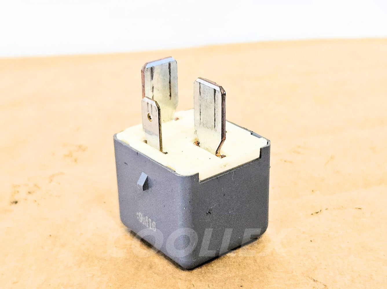 2006-25 Lexus Starter Headlight Relay 90080-87024 90080-87024 Oem Used