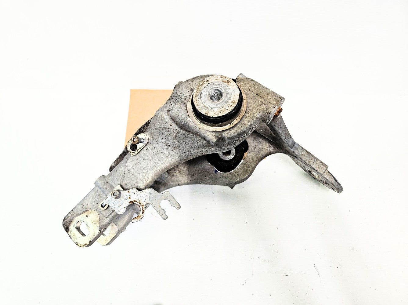 12-18 Audi A6 Rear Rh Knuckle 8K0-505-432-AR Oem Used