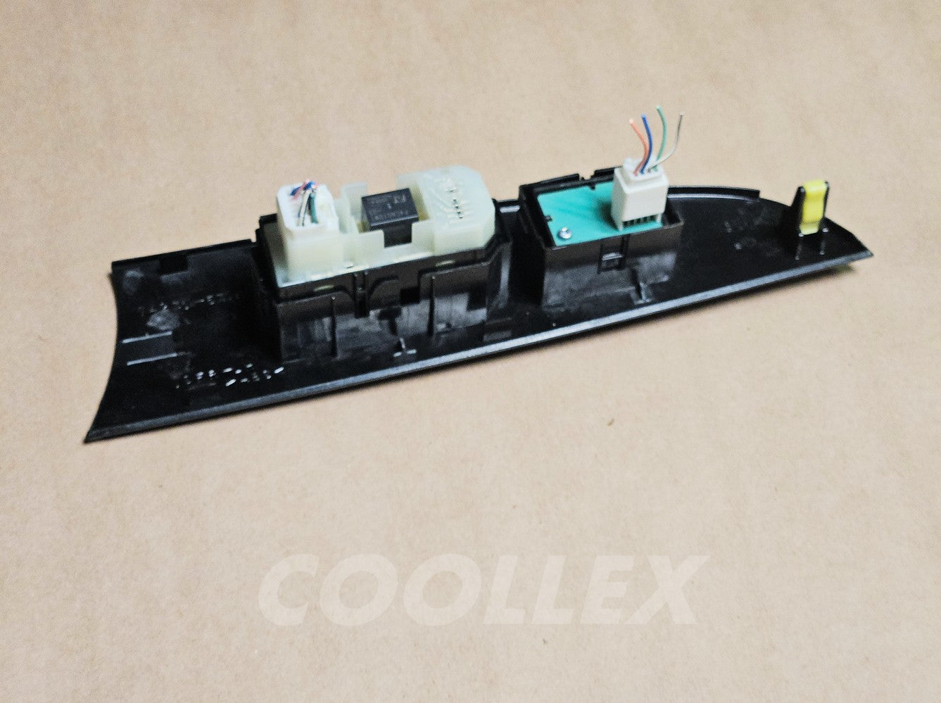 06-08 Lexus Is250 Front Rh Panel, Window Switch 74231-53090, 84030-53040 Oem Used