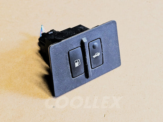 06-13 Lexus Is250 Trunk Lid, Fuel Door Release Switch 84840-33080 Oem Used