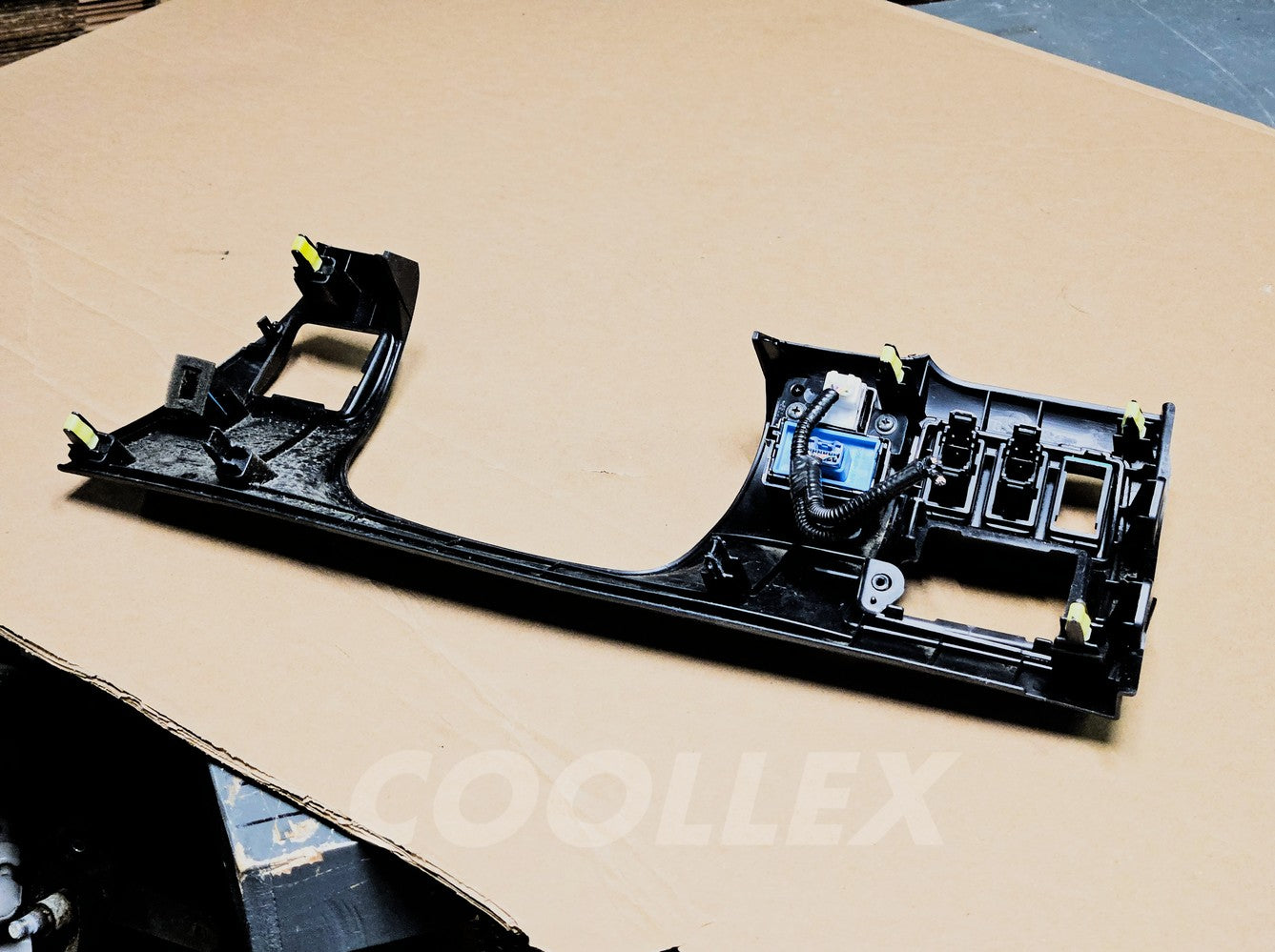 06-13 Lexus Is250 Left Lower Panel Dash 55045-53063 Oem Used