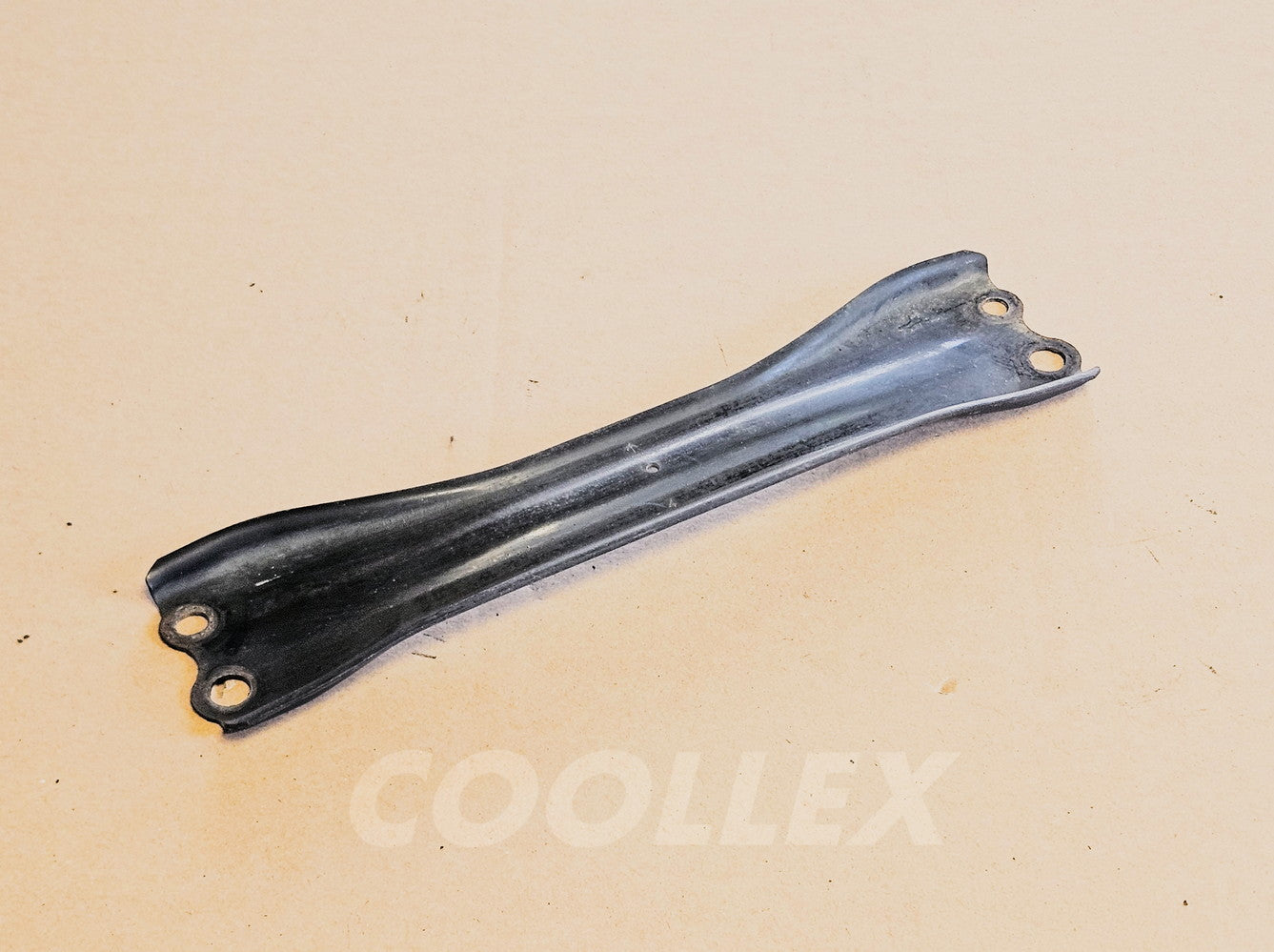 06-13 Lexus Is250 Center Floor Brace 57533-30050 Oem Used