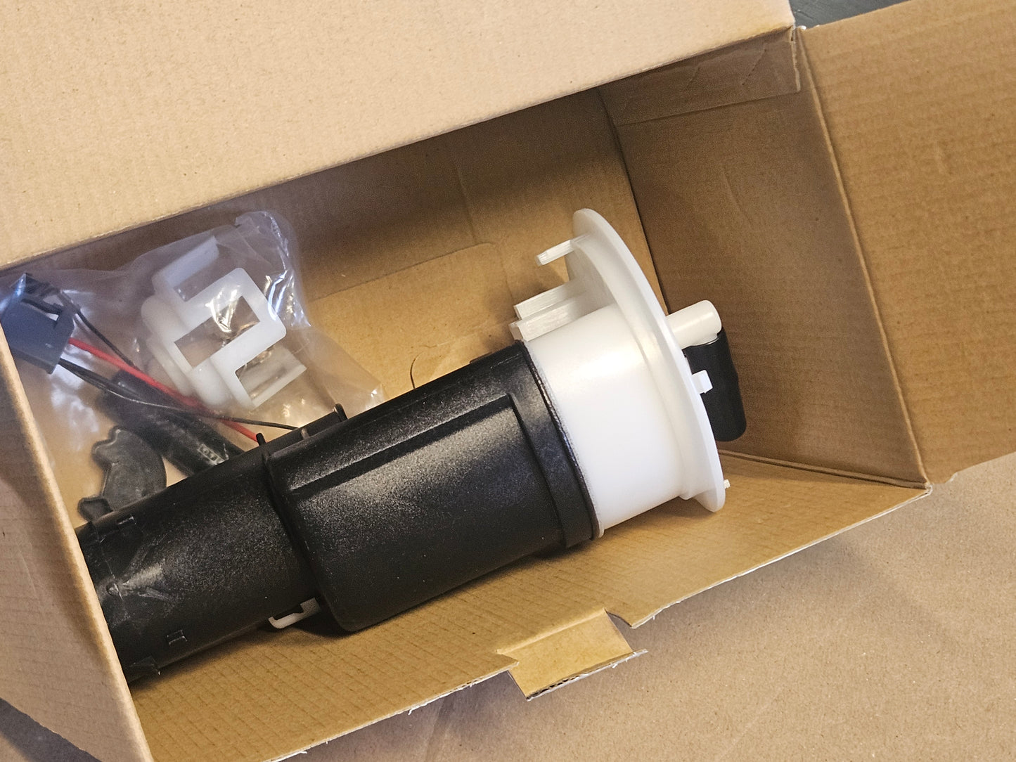 New Carquest 96200983 Fuel Filter fits 98-03 ACURA CL & TL Models Oe# 17516-S84-A00