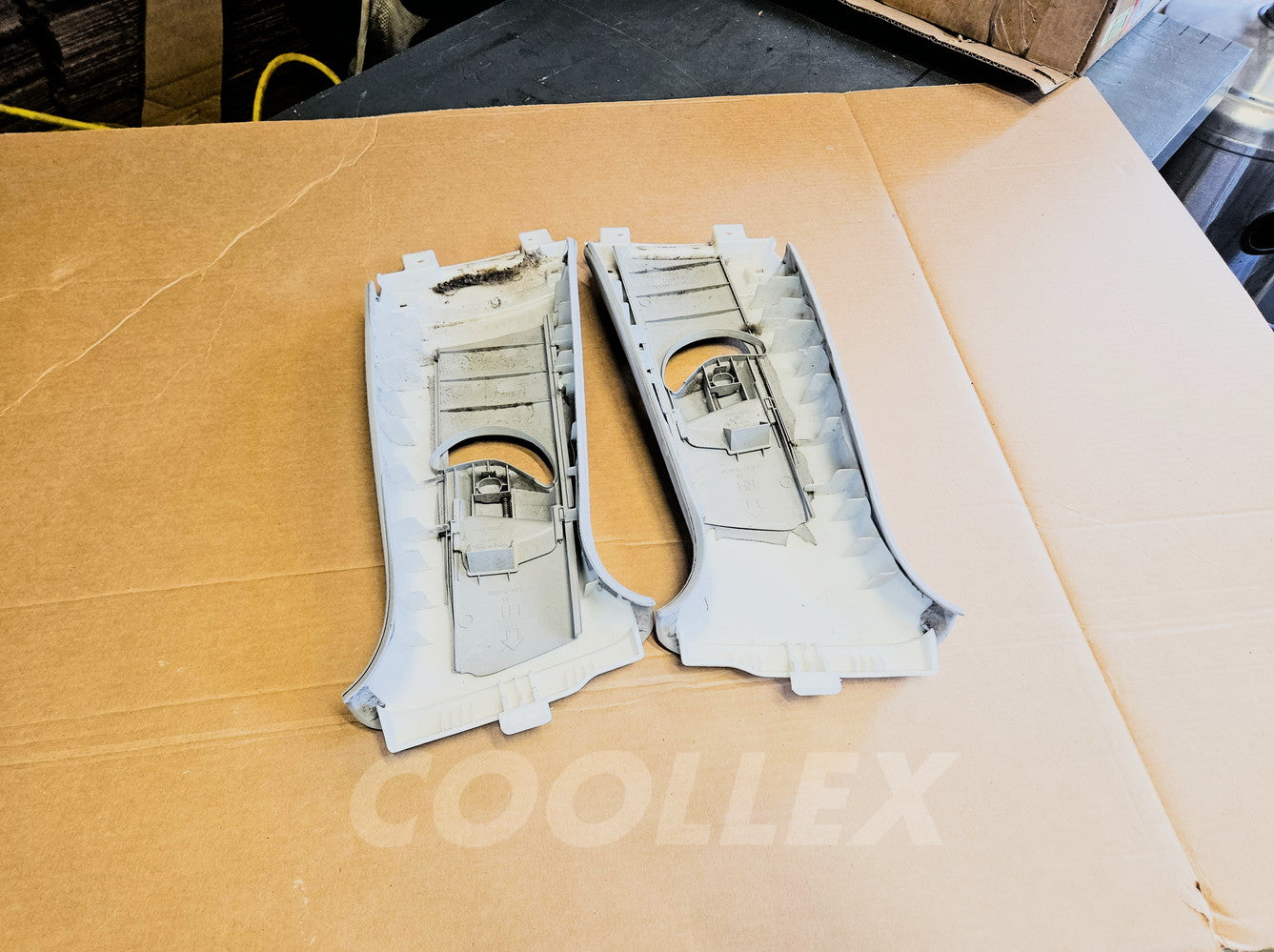 06-08 Lexus Is250 Upper Center Pillar Trim Lh, Rh Gray 62411-53080, 62412-53080 Oem Used