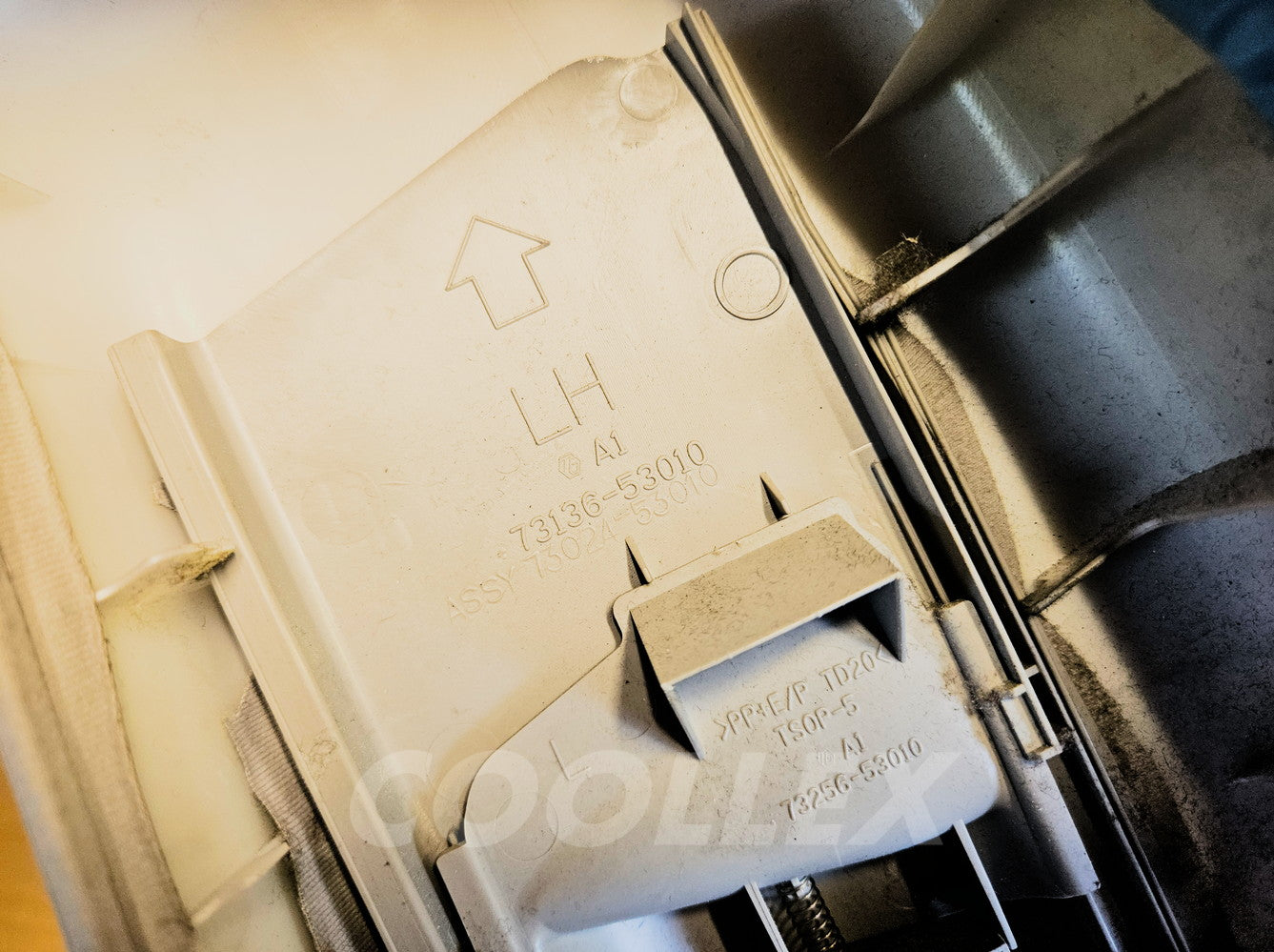 06-08 Lexus Is250 Upper Center Pillar Trim Lh, Rh Gray 62411-53080, 62412-53080 Oem Used