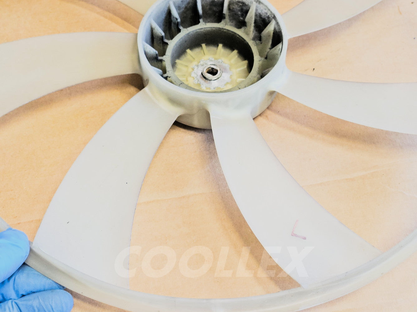 06-13 Lexus Is350 Is250 Right Cooling Fan 7 Blade 16361-31100 Oem Used