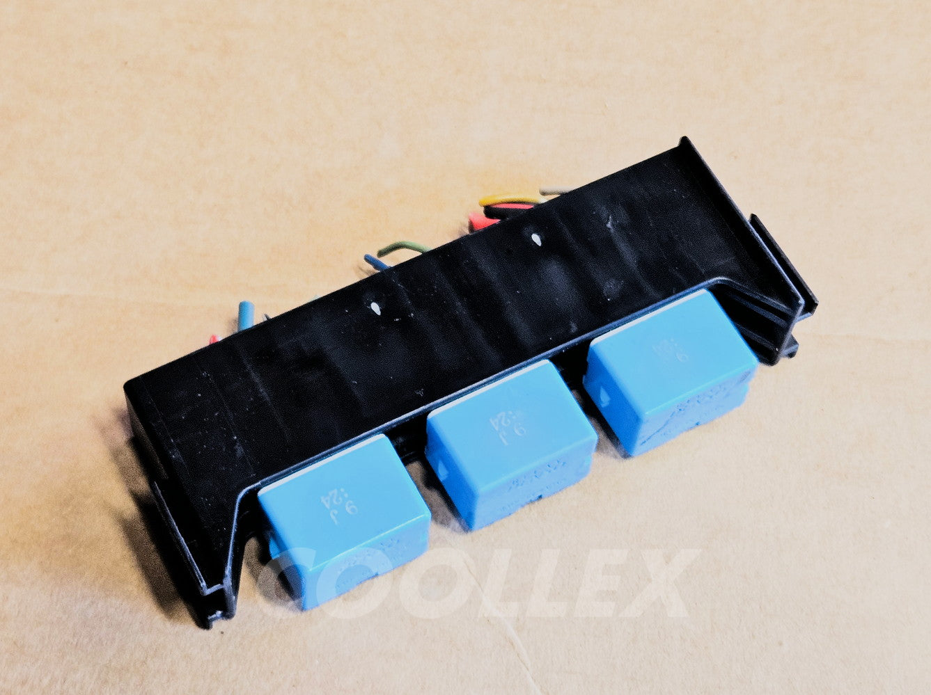 x3 97-24 Lexus Relay 90080-87026 Oem Used