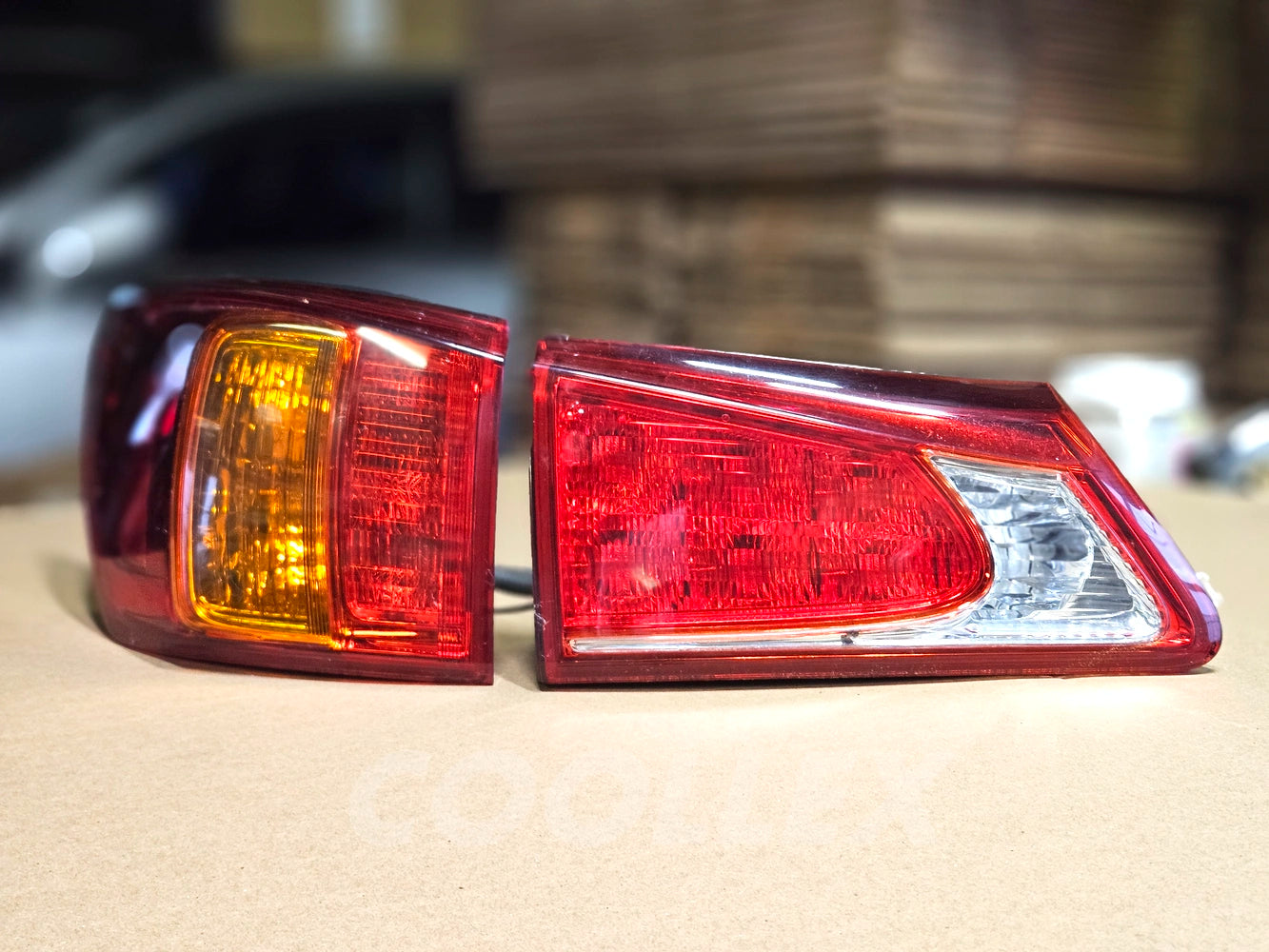 2009-2013 Lexus Is250 Is350 Rear Left Tail LIght Complete 81561-53220, 81591-53090 Oem Used