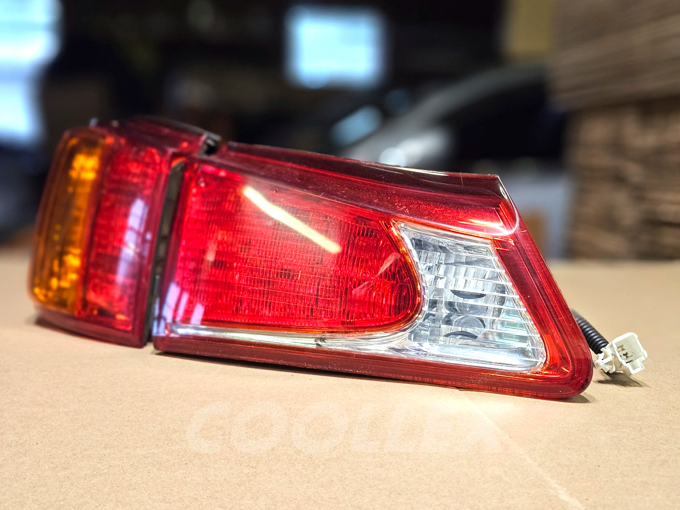 2009-2013 Lexus Is250 Is350 Rear Left Tail LIght Complete 81561-53220, 81591-53090 Oem Used