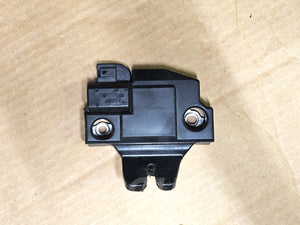 2006-13 Lexus Is250 Trunk Lock 64600-53060 Oem Used