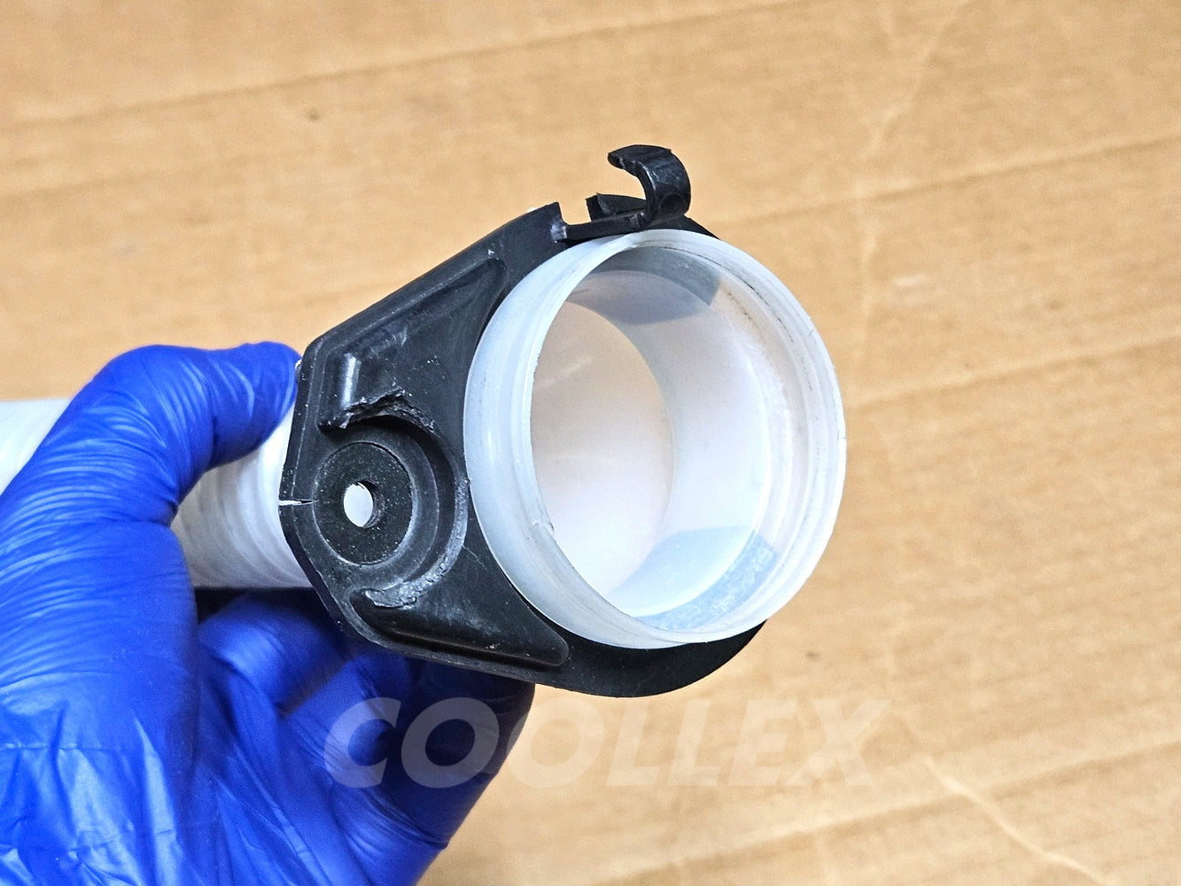 2006-13 Lexus Is250 Windshield Washer Tank Pipe 85319-30360 Oem Used